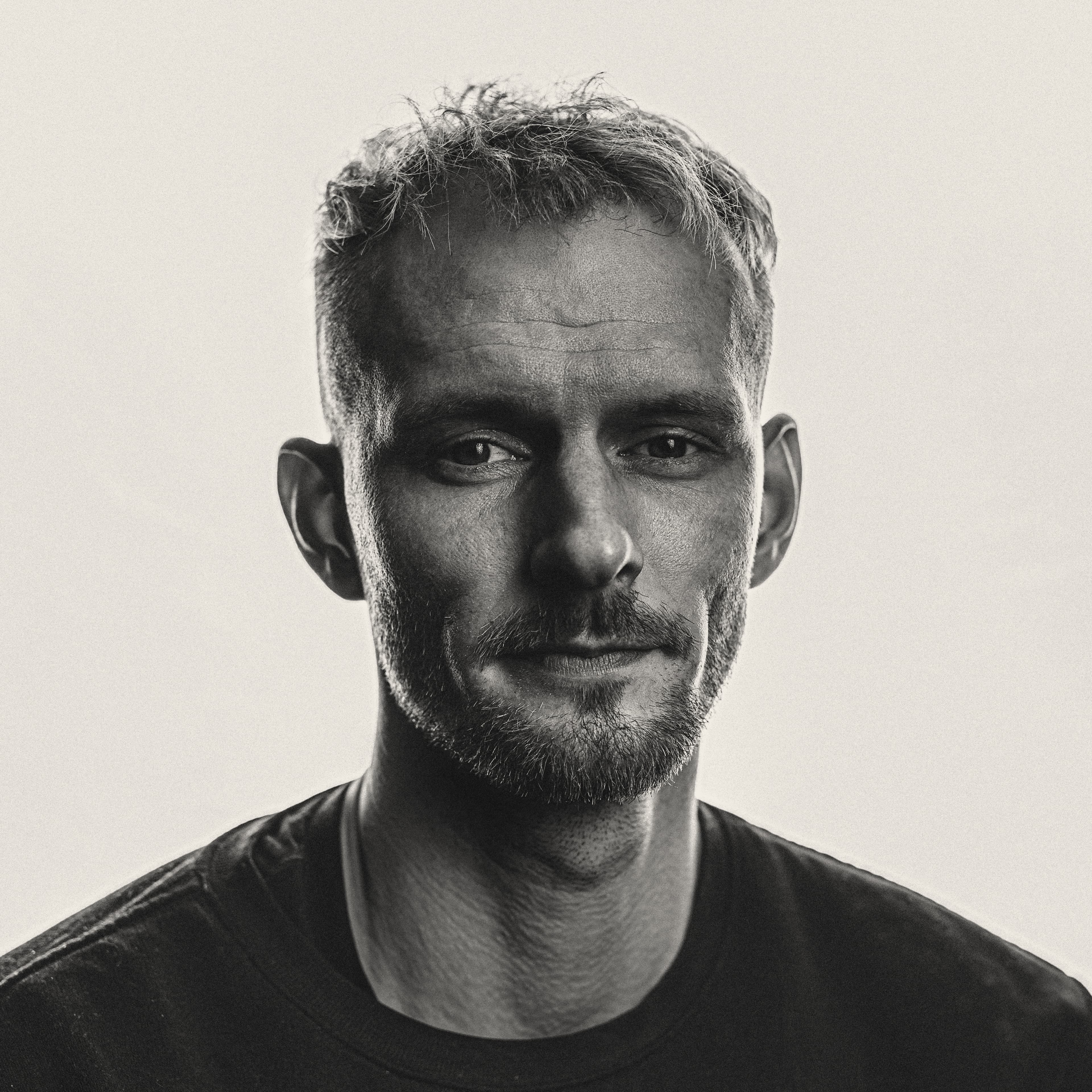 Łukasz Kowalski — portret profesjonalny
